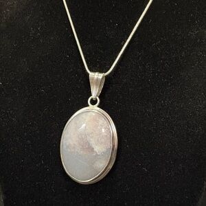 935 Sterling Silver & Lace Agate Pendant with Chain
